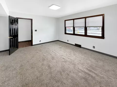 803 Adams St, Ottawa, IL 61350 photo 11