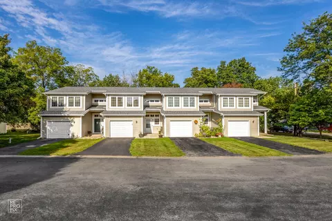 26308 N Green St #5A, Mundelein, IL 60060