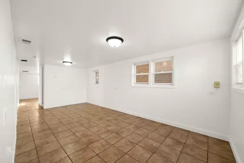 7439 W 64th St, Summit, IL 60501 photo 8