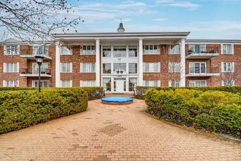 3415 Vollmer Rd #206, Flossmoor, IL 60422