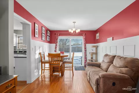 Other - 811 Westgate Dr, Aurora, IL 60506 photo 2 of 7