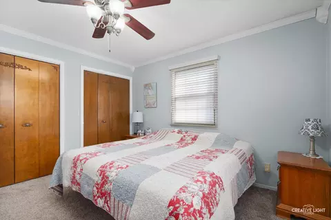 Bedroom - 811 Westgate Dr, Aurora, IL 60506 photo 2 of 4