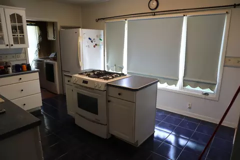 Kitchen - 108 Elm St, Manlius, IL 61338 photo 2 of 3