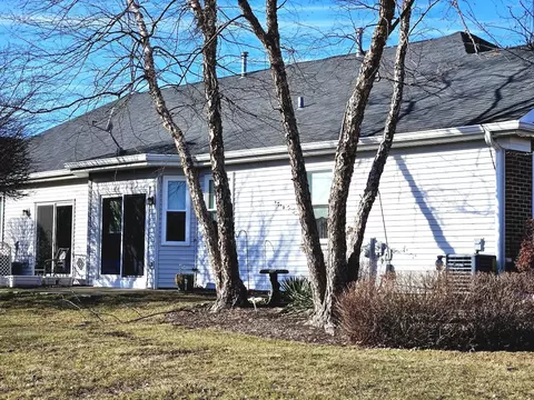 Exterior - 21112 W Cypress Ct, Plainfield, IL 60544 photo 3 of 3
