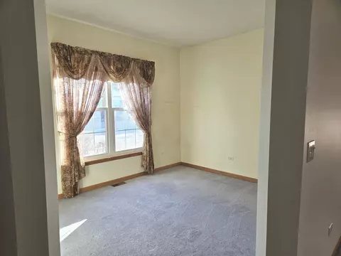 Living - 21112 W Cypress Ct, Plainfield, IL 60544 photo 3 of 3