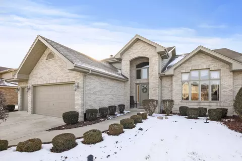 7956 Glenfield Ave, Tinley Park, IL 60487
