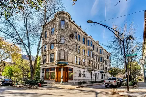 1874 N Fremont St #2F, Chicago, IL 60614