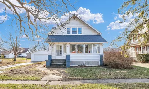 149 E Bond St, Bement, IL 61813