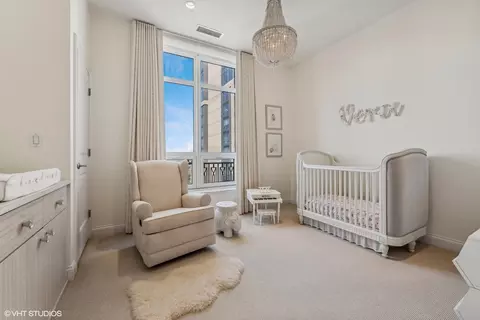 10 E Delaware Pl #33B, Chicago, IL 60611 photo 26