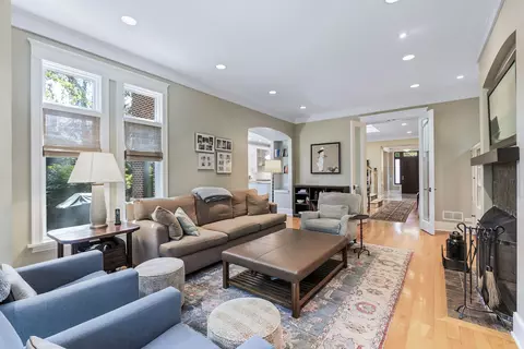 847 Valley Rd, Glencoe, IL 60022 photo 14