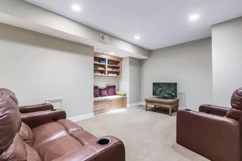 847 Valley Rd, Glencoe, IL 60022 photo 31