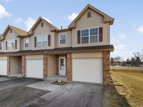 683 Southtowne Dr #4, Belvidere, IL 61008