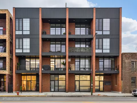 522 N Western Ave #301, Chicago, IL 60612