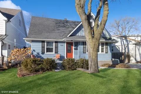 1028 S Ashland Ave, La Grange, IL 60525