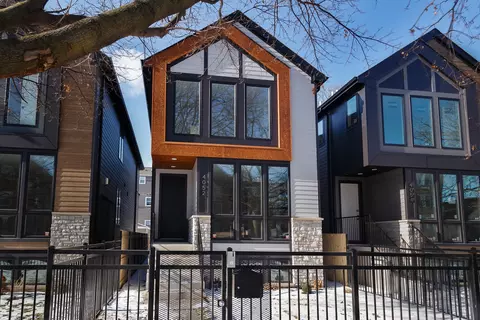 4052 N Monticello Ave, Chicago, IL 60618