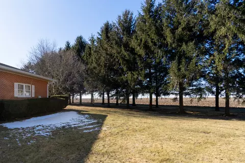 Exterior - 403 Walnut St, Leonore, IL 61332 photo 6 of 9
