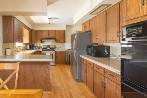 Kitchen - 403 Walnut St, Leonore, IL 61332 photo 1 of 4