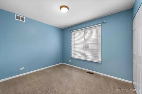 Bedroom - 445 Harvard Ln, Bartlett, IL 60103 photo 4 of 7