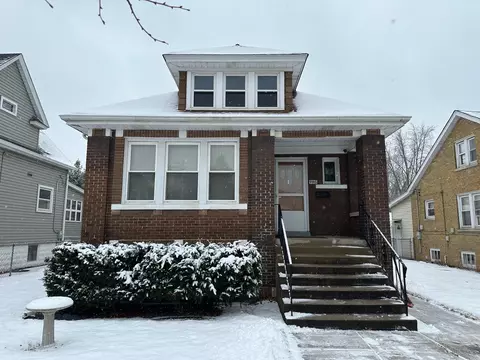 Exterior - 9115 Sheridan Ave, Brookfield, IL 60513 photo 2 of 5