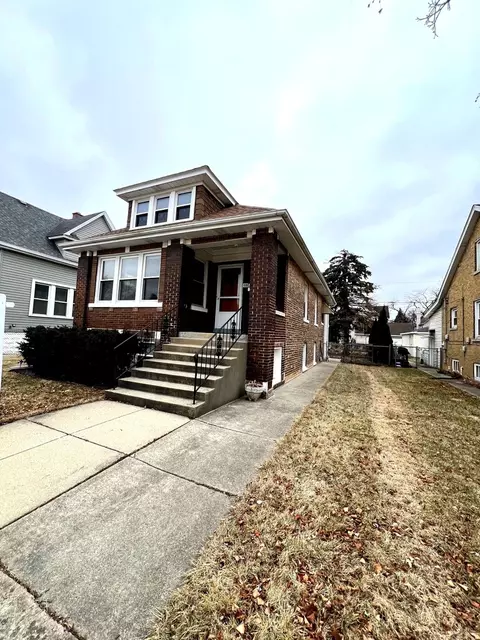 9115 Sheridan Ave, Brookfield, IL 60513