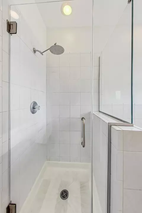1401 N Artesian Ave #2, Chicago, IL 60622 photo 13