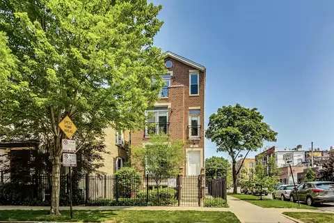 1401 N Artesian Ave #2, Chicago, IL 60622