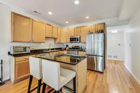 1401 N Artesian Ave #2, Chicago, IL 60622 photo 7