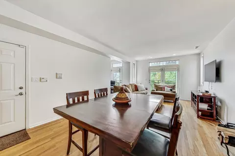 1401 N Artesian Ave #2, Chicago, IL 60622 photo 6