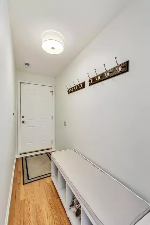 1401 N Artesian Ave #2, Chicago, IL 60622 photo 17