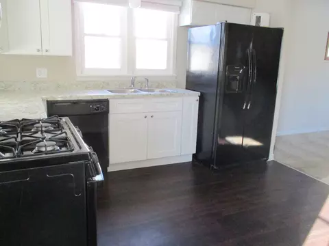 Kitchen - 7725 Suburban Ln, Bridgeview, IL 60455 photo 2 of 2