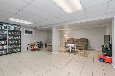794 Voyager Dr, Bartlett, IL 60103 photo 25