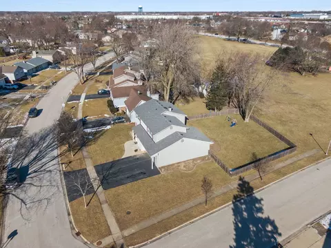 794 Voyager Dr, Bartlett, IL 60103 photo 39