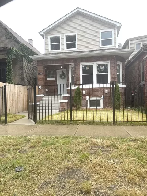 7124 S Woodlawn Ave, Chicago, IL 60619