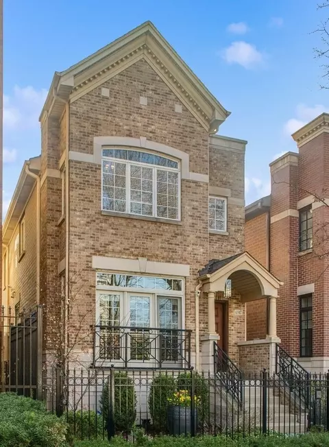 4347 N Greenview Ave, Chicago, IL 60613