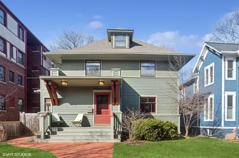 429 Lee St, Evanston, IL 60202