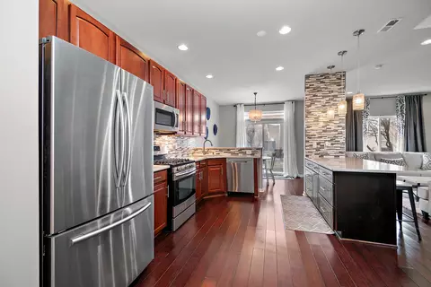 Kitchen - 17639 S Gilbert Dr, Lockport, IL 60441 photo 2 of 4
