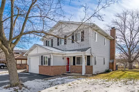 543 Old Stone Rd, Bolingbrook, IL 60440