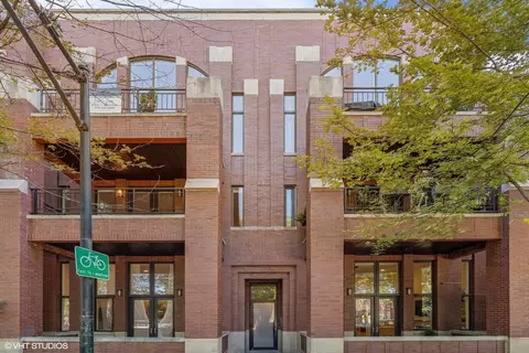 1955 W Cortland St #1W, Chicago, IL 60622