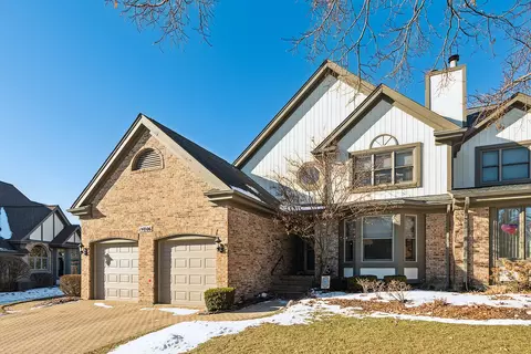 14806 Greenview Rd, Orland Park, IL 60462