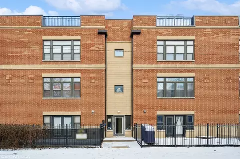 2316 W Bloomingdale Ave #B, Chicago, IL 60647