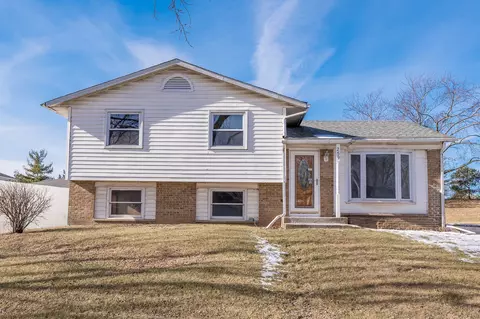 259 Waterman Dr, Bolingbrook, IL 60440