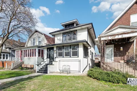 834 S Harvey Ave, Oak Park, IL 60304
