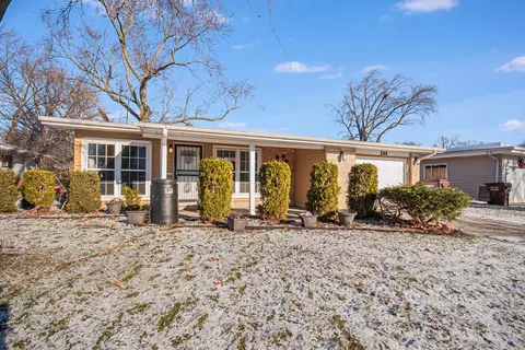 204 Rich Rd, Park Forest, IL 60466