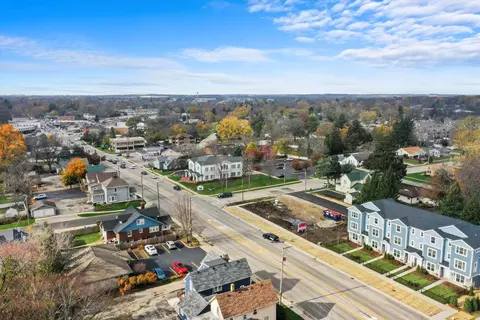 View/Area - 122 E Main St #2-2, Cary, IL 60013 photo 1 of 2