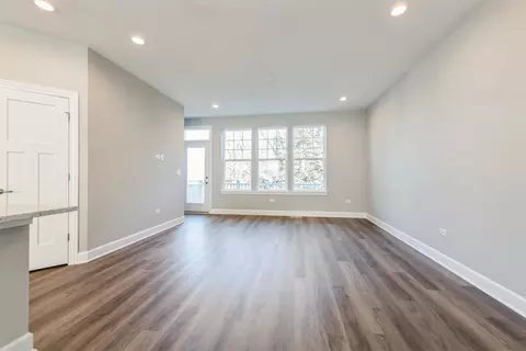 Living - 122 E Main St #2-2, Cary, IL 60013 photo 2 of 3