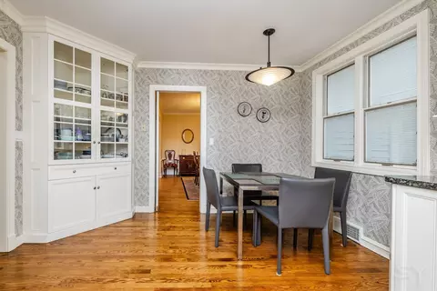 Dining - 734 Windsor Rd, Glenview, IL 60025 photo 1 of 1