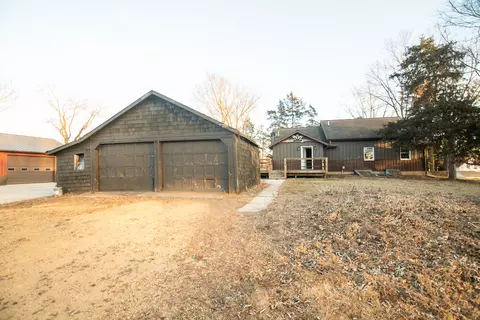 7981 S Pine St, Dixon, IL 61021 photo 24