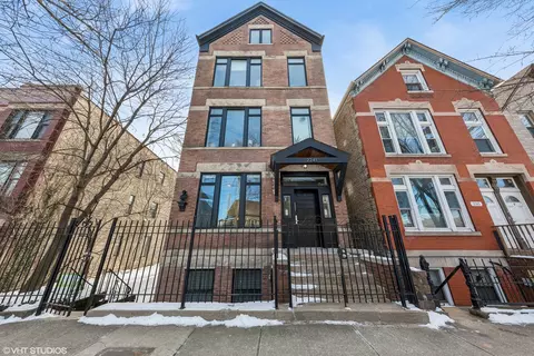 2241 W Shakespeare Ave #1, Chicago, IL 60647