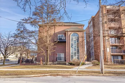 815 Pearson St #10, Des Plaines, IL 60016 photo 32