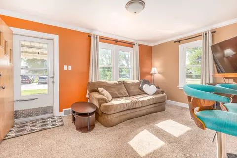 1167 S State St, Aurora, IL 60505 photo 12